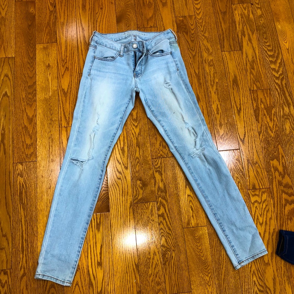 American eagle low rise skinny jeans